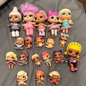 L.O.L. Surprise! Dolls Playset in Pink, Purple, Blonde, Yellow